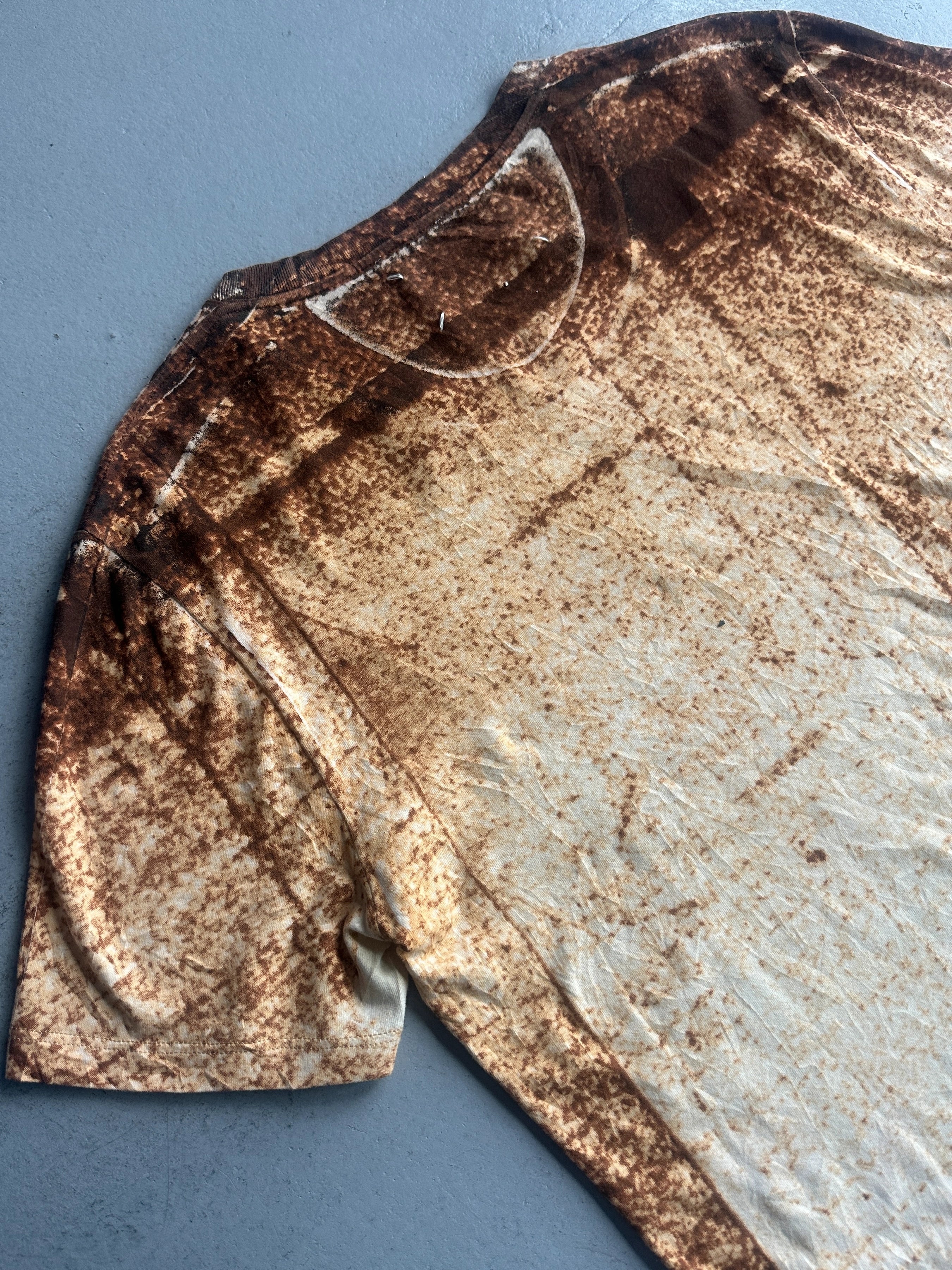 MAISON MARTIN MARGIELA - F/W 2001 ARTISANAL TROMPE L'OEIL PRINTTED T-SHIRT