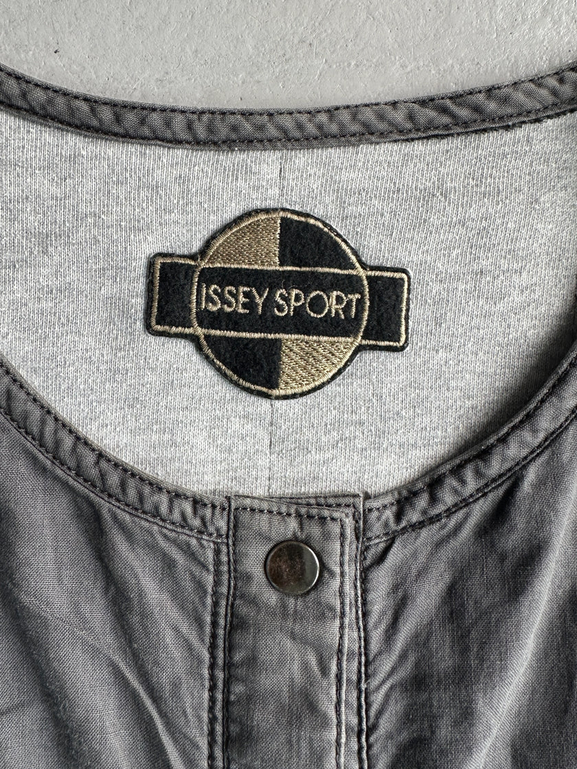 ISSEY MIYAKE - 1990s REVERSIBLE PARACHUTE VEST WITH OVERSIZED POCKETS