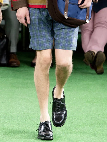JUNYA WATANABE COMME DES GARÇONS - S/S 2014 FRONT PLEATS CHECKED BERMUDA SHORTS