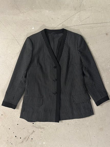 V-NECK PINESTRIPE BLAZER