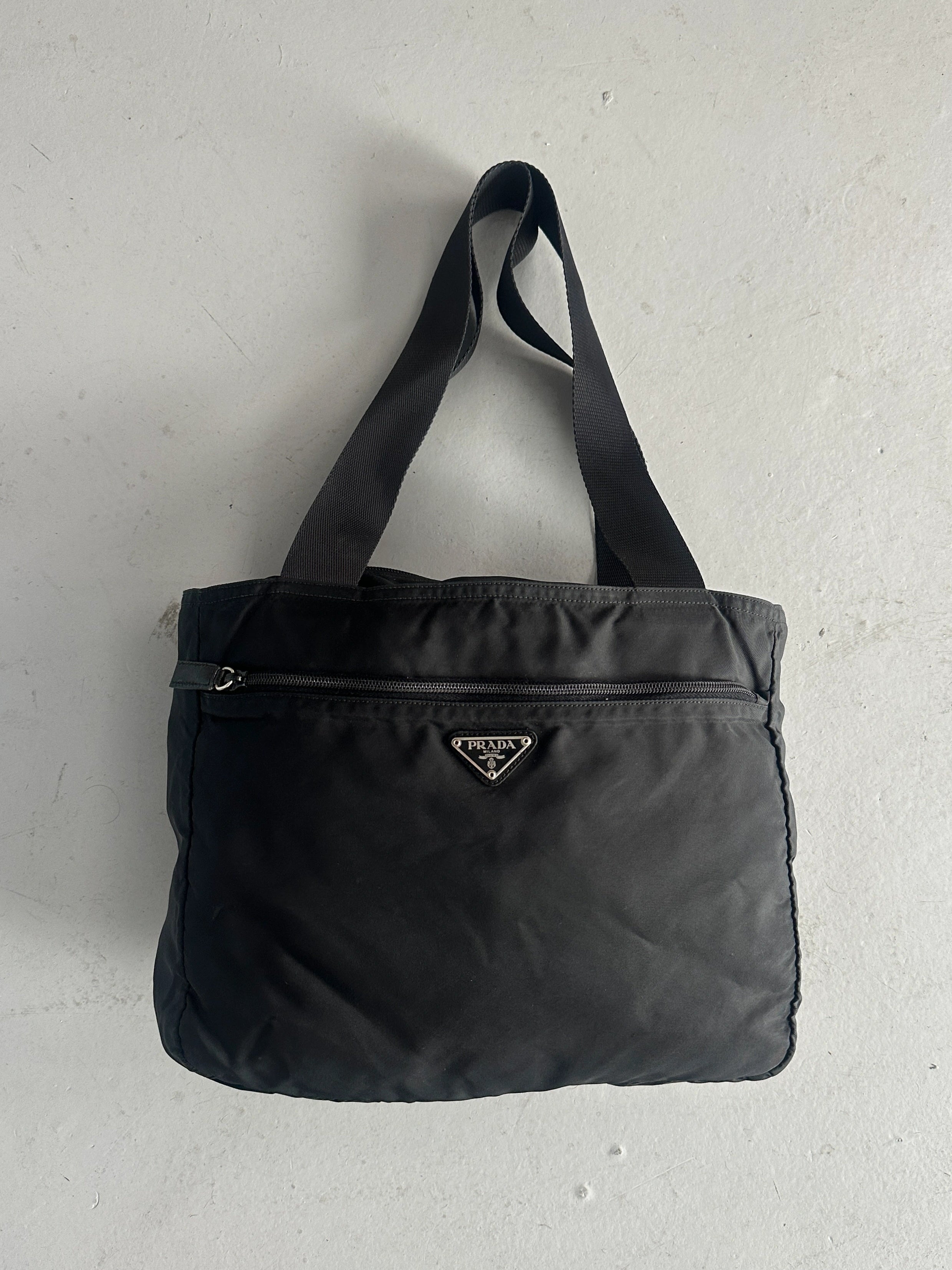 PRADA - 1990s NYLON TOTE BAG
