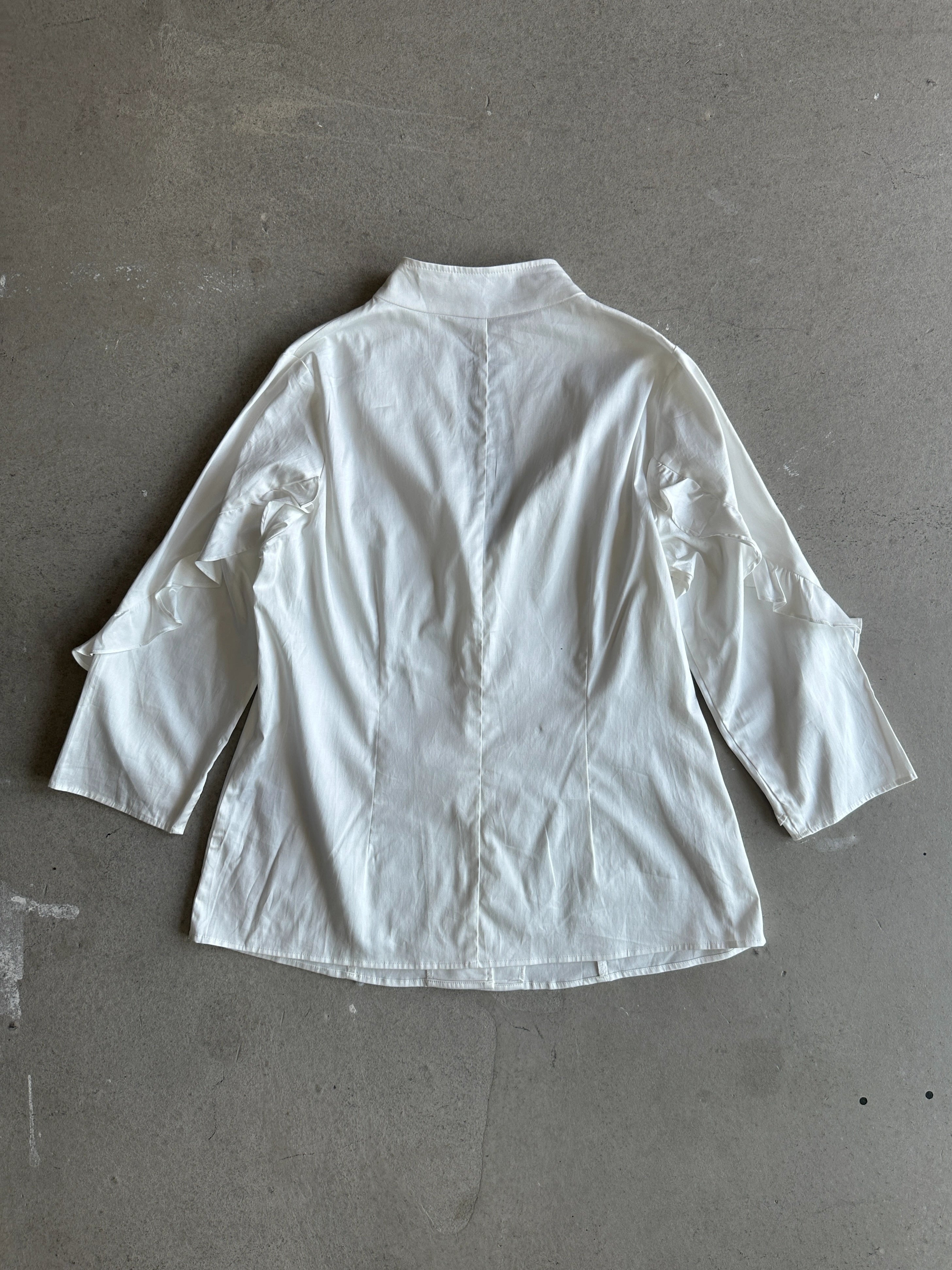 1990s BLOUSE WITH RUFFLE DETAILS AT THE SLEEVE