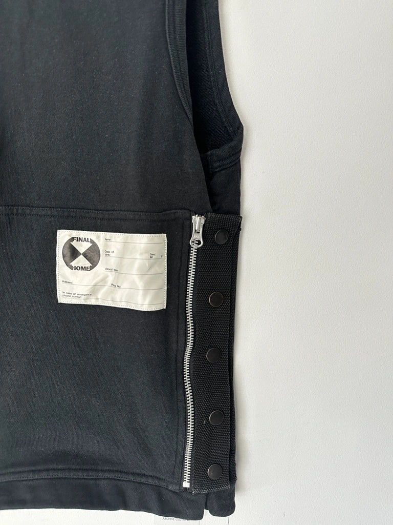 FINAL HOME - 1990s ZIPPED VEST WITH SIDE PANEL DETAILS