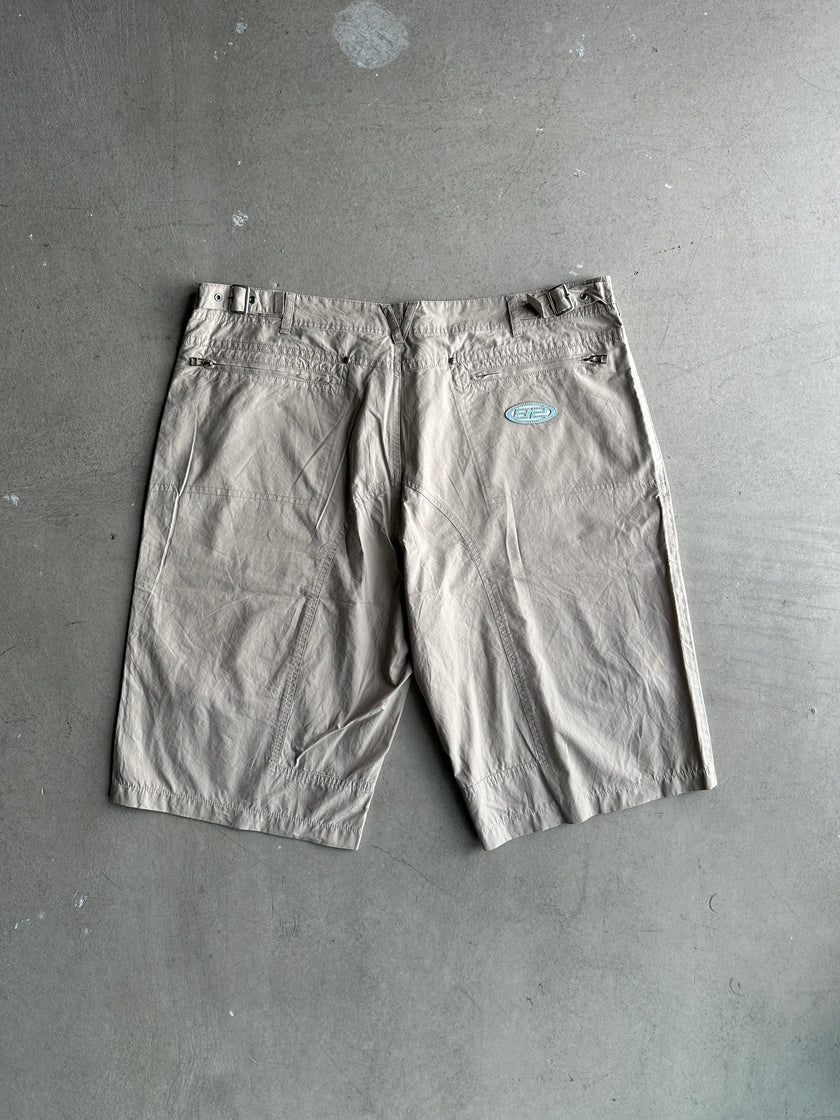 2000s CARGO BERMUDA SHORTS