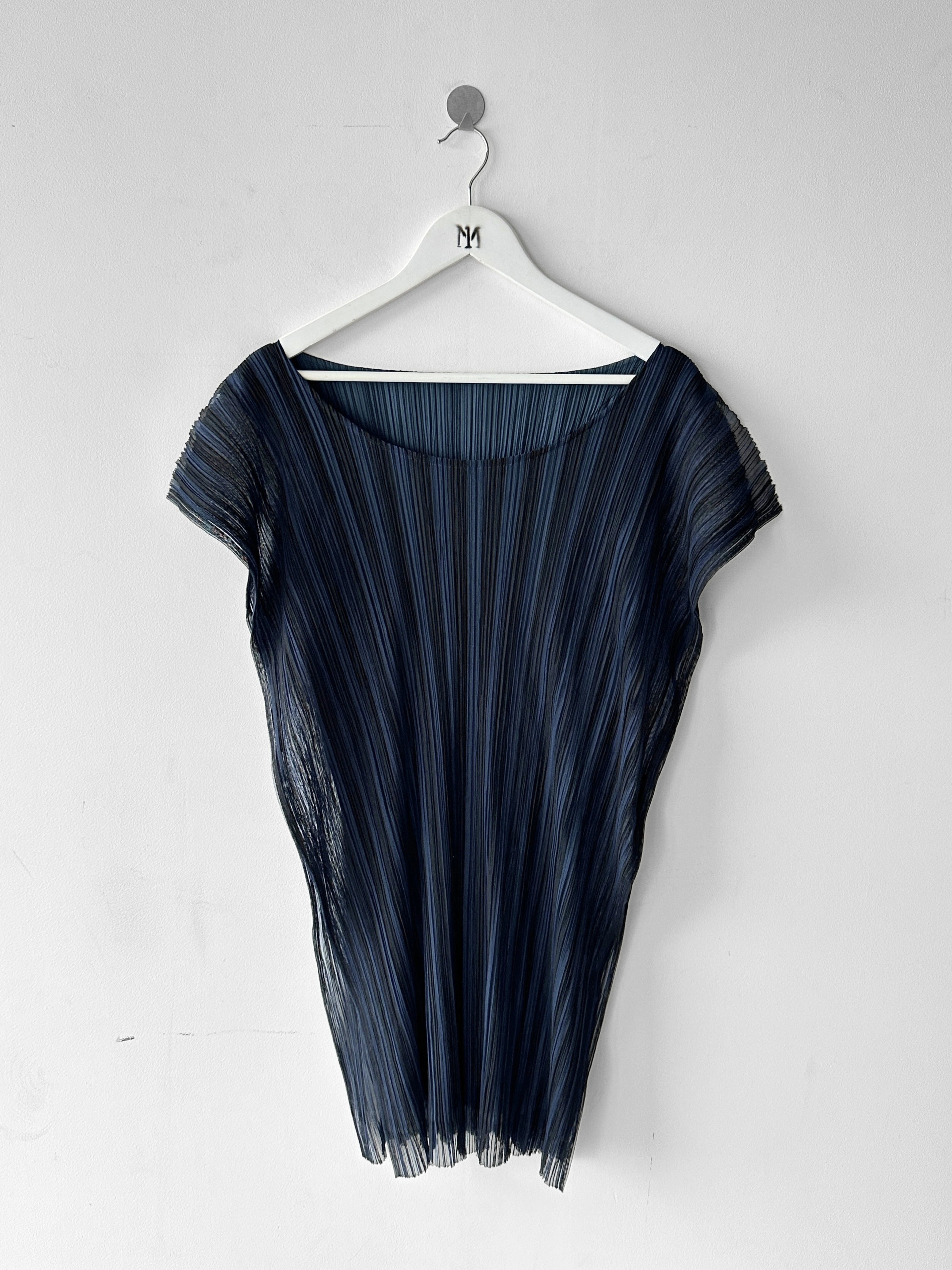 ISSEY MIYAKE - 2000s LAYERED LONGLINE TOP WITH SHEER MESH OVERLAY