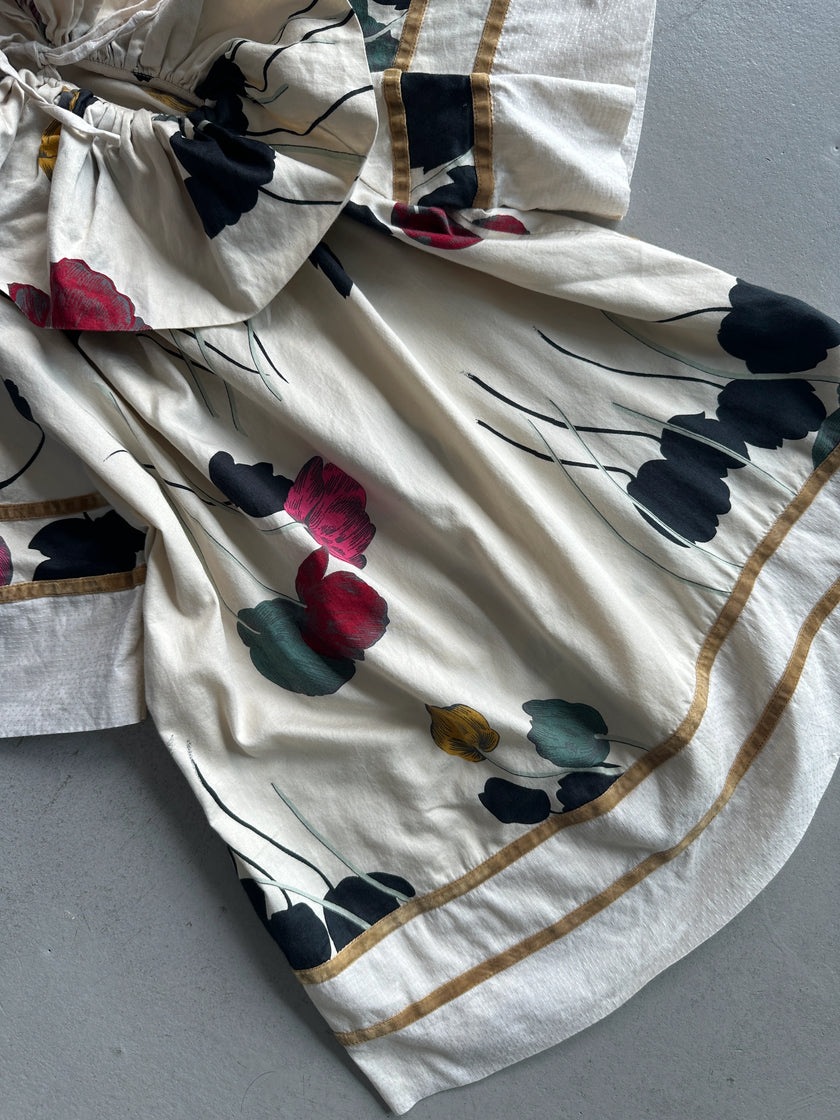 KENZO - 1990s FLORAL PRINT RUFFLED COLLAR SHORT SLEEVE TOP