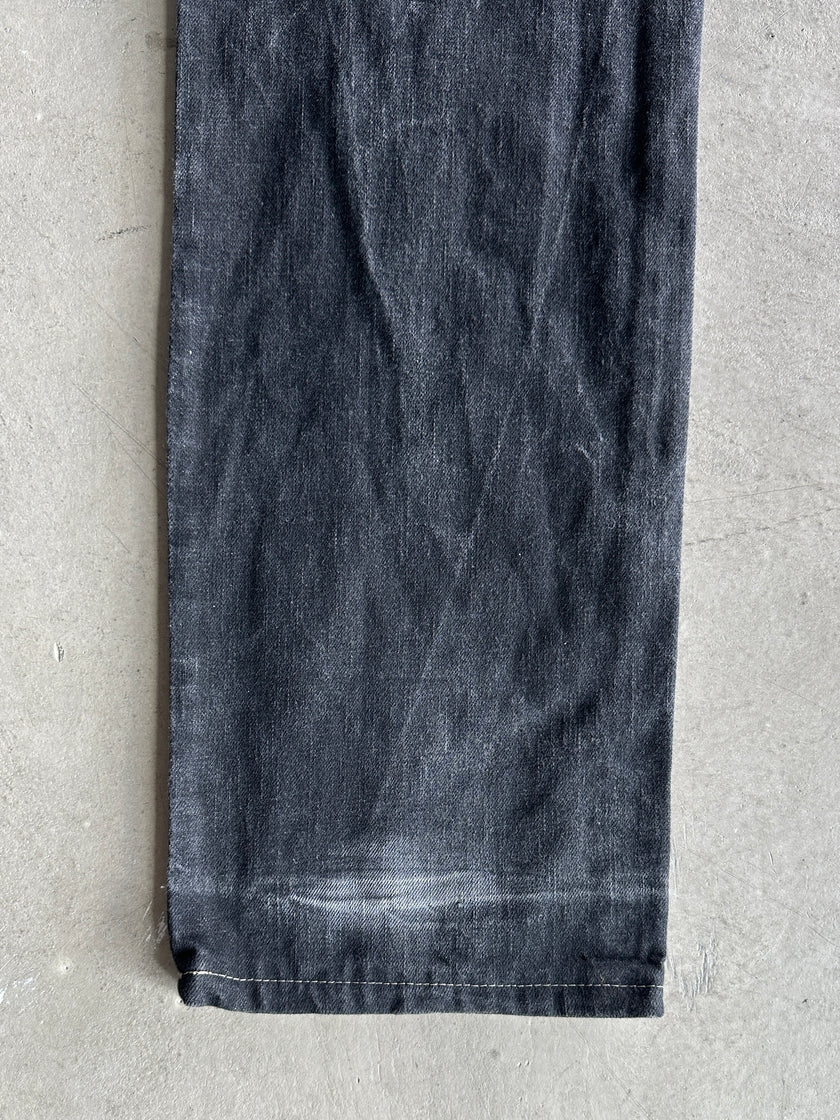 ANDREW MACKENZIE AMK - 2000s STRAIGHT FIT JEANS WITH DETAILS AT THE BACK