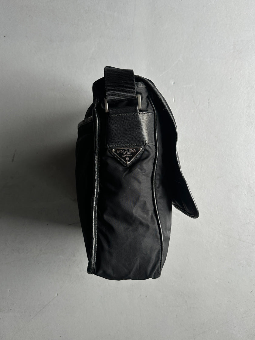 PRADA - 2000s NYLON MESSENGER BAG