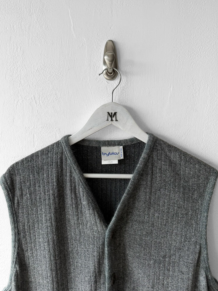 BYBLOS - 1980s RIBBED V NECK BUTTONED VEST TOP GILET