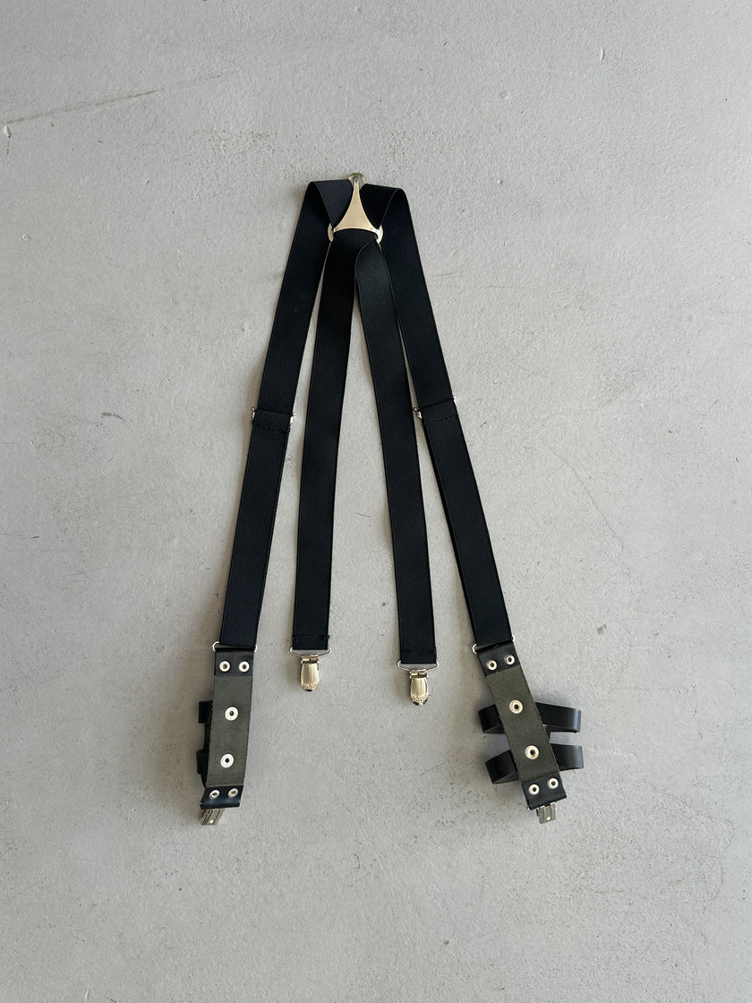 1990s Y BACK SUSPENDERS WITH LEATHER POUCHES