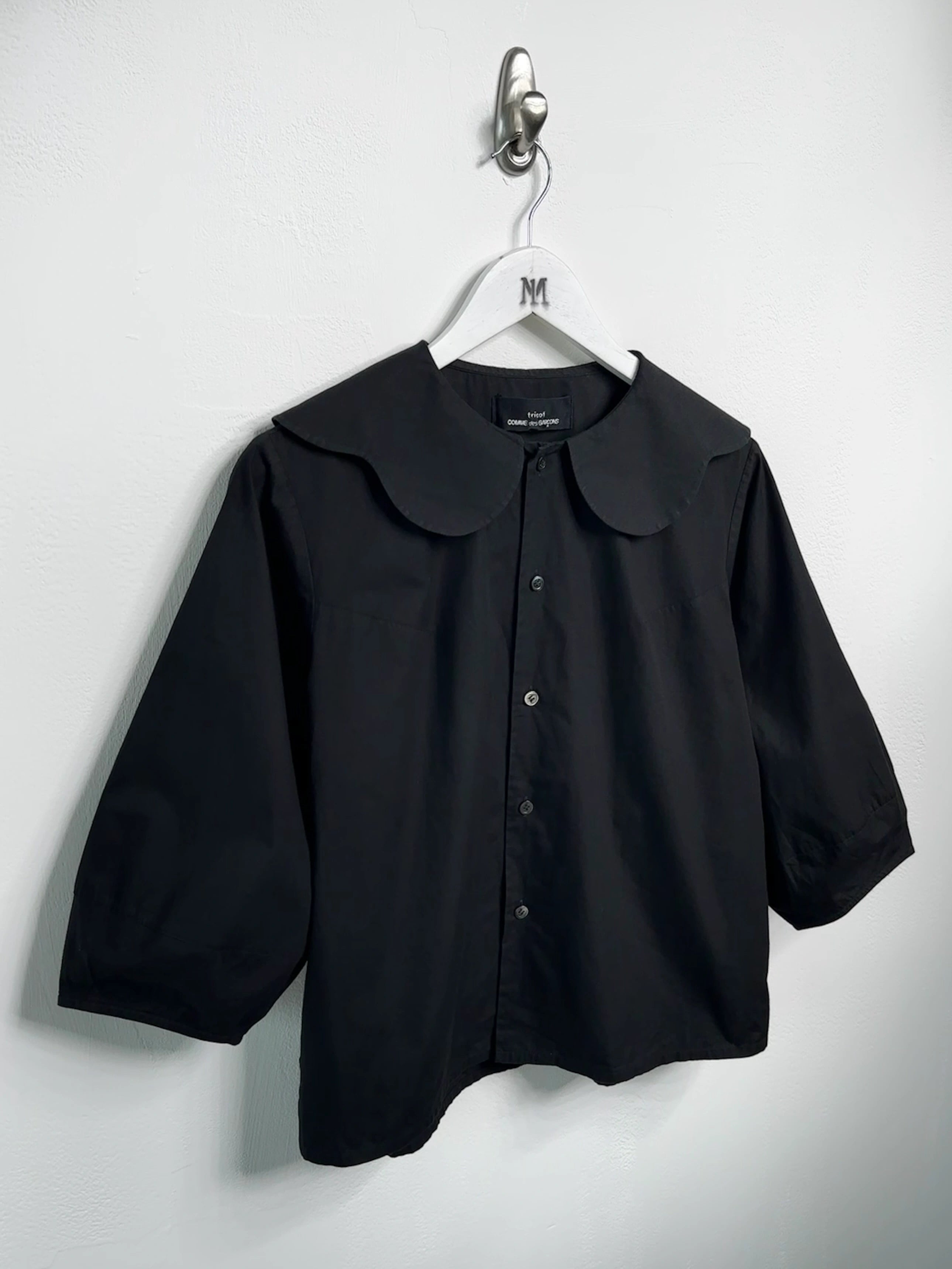 COMME DES GARÇONS - A/W 2020 BOXY FIT BUTTONED BLOUSE WITH OVERSIZED PETER PAN COLLAR