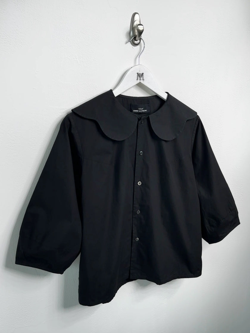 COMME DES GARÇONS - A/W 2020 BOXY FIT BUTTONED BLOUSE WITH OVERSIZED PETER PAN COLLAR