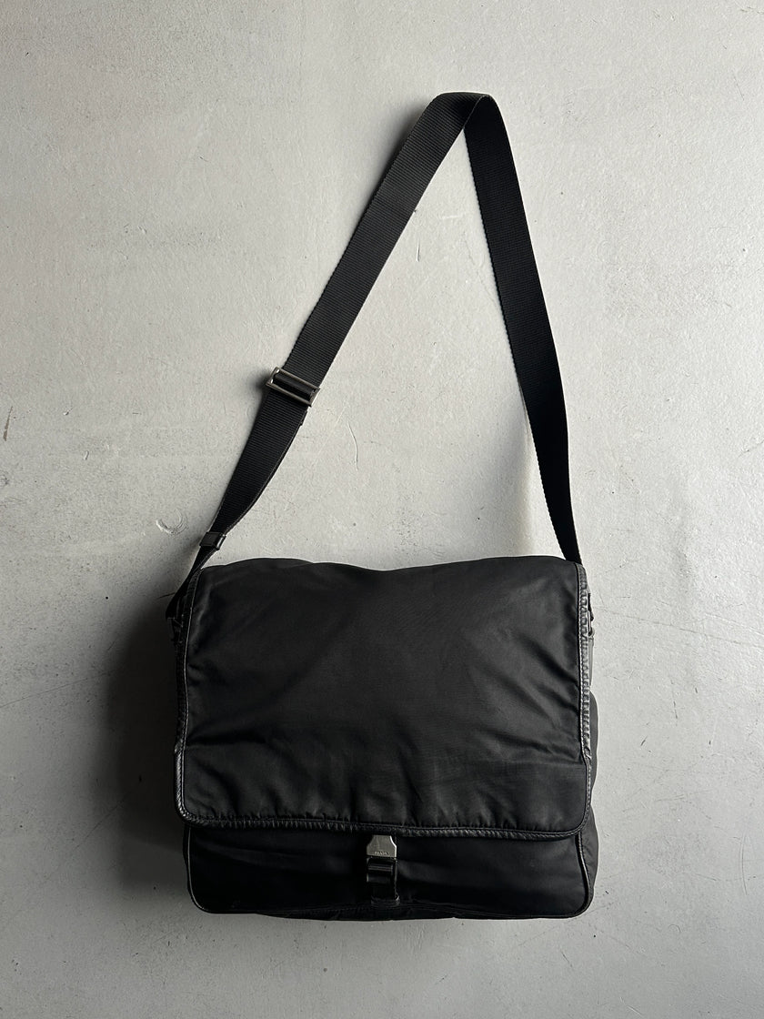PRADA - 2000s NYLON MESSENGER BAG