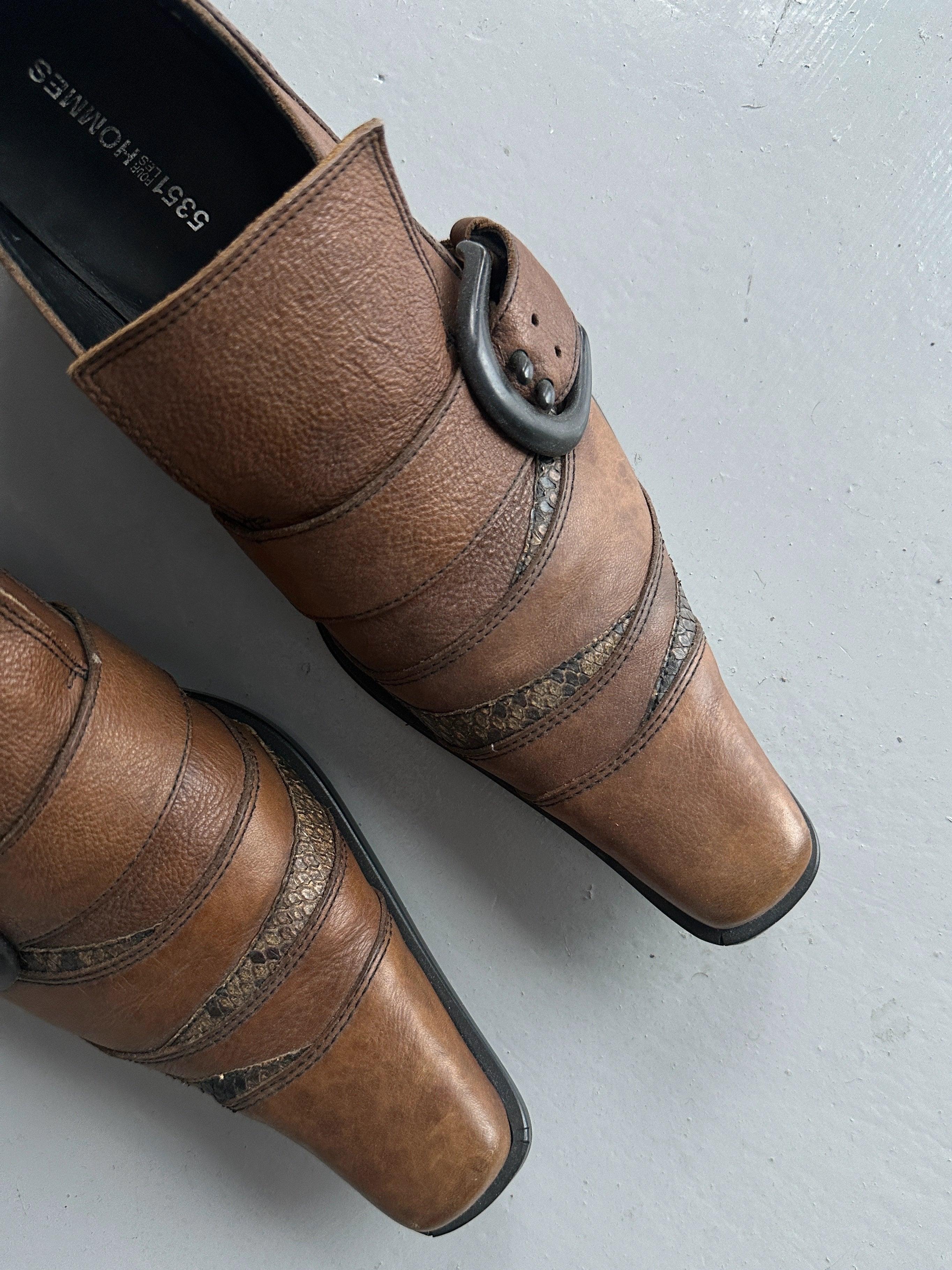 5351 POUR LES HOMMES - early 2000s WESTERN SLIP ON SHOES