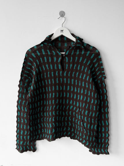 ISSEY MIYAKE - S/S 1999 LONG SLEEVE TOP WITH SPIKE PLEATS COLLAR