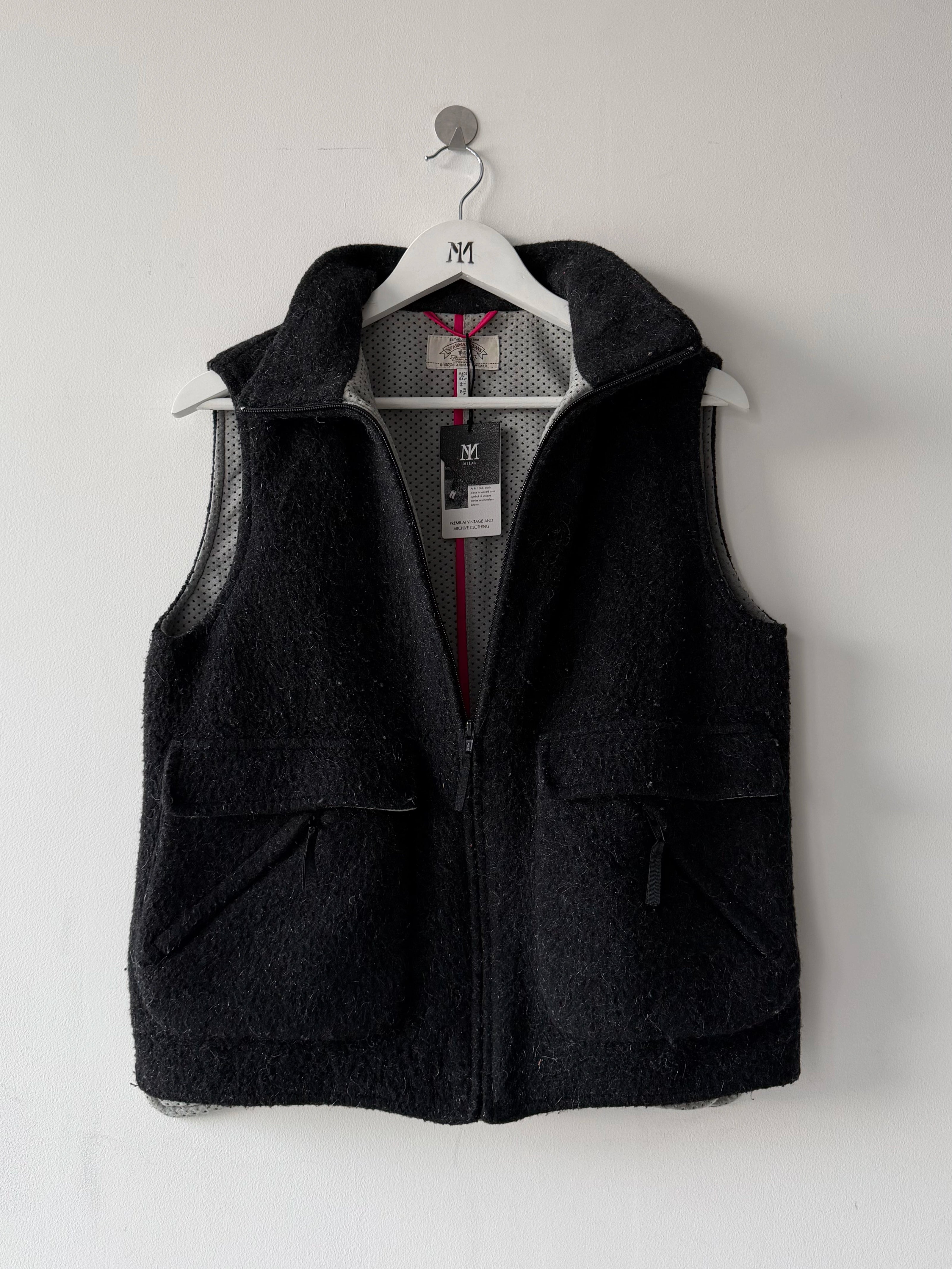 ARMANI JEANS - 1990s FUZZY HAIR ZIPPED VEST GILET