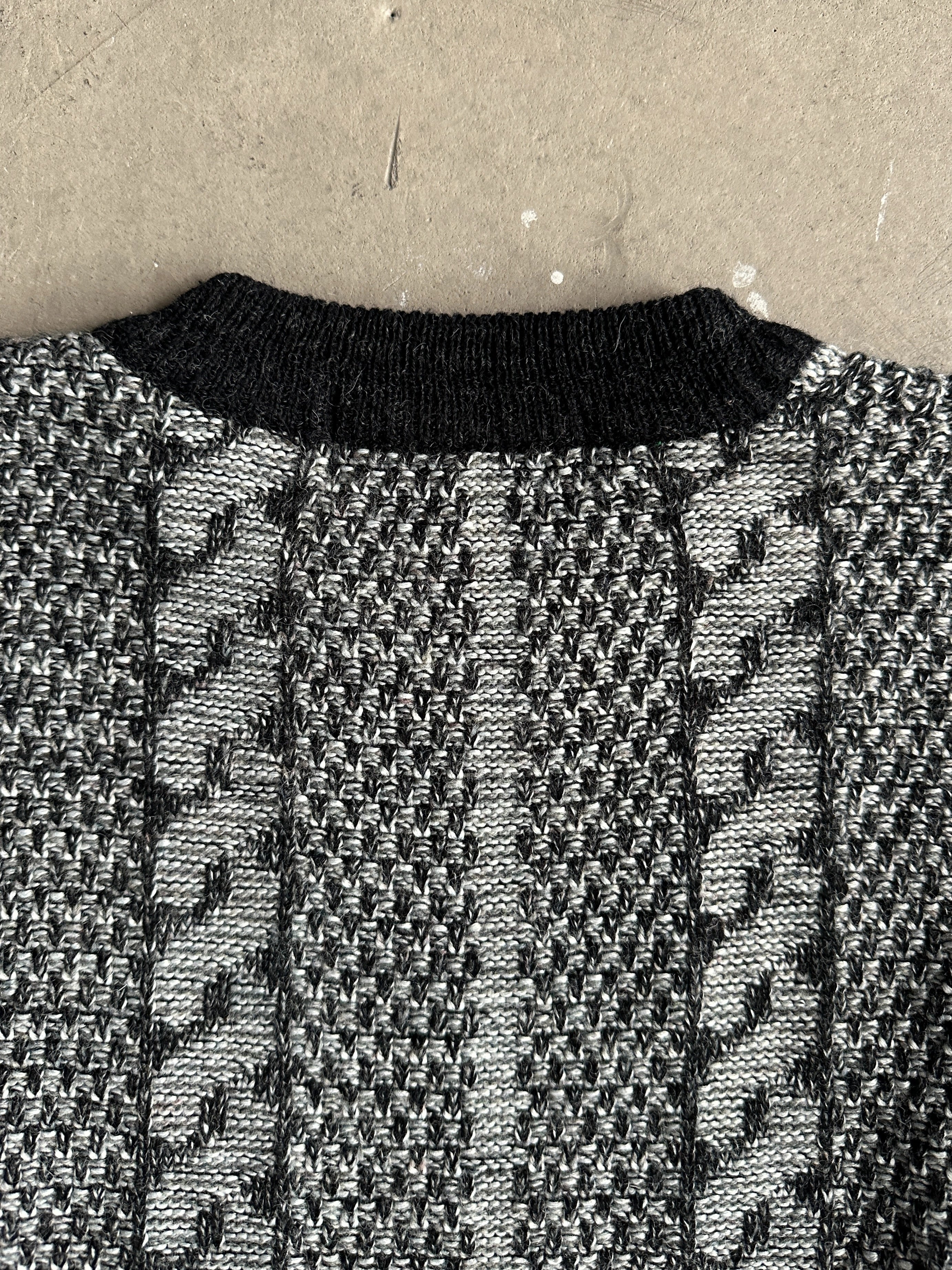 1990s JACQUARD KNIT ROUND NECK JUMPER