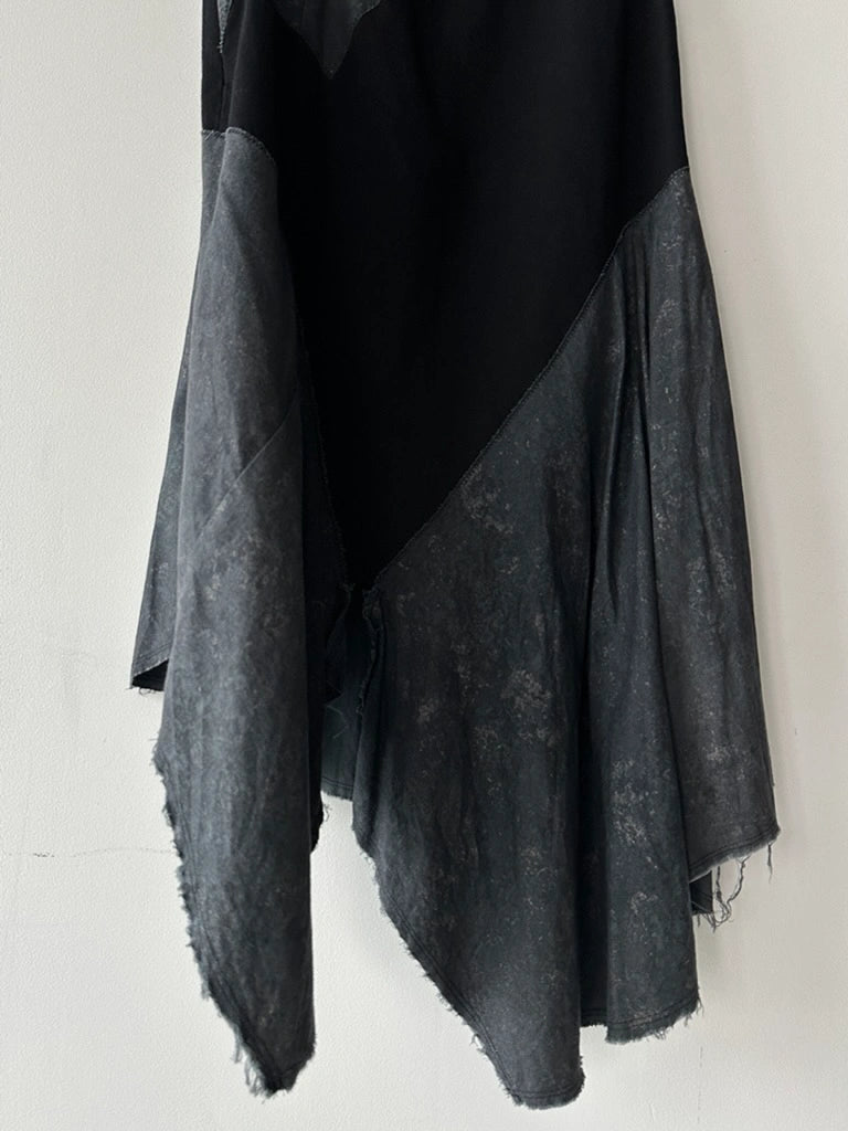 ISSEY MIYAKE - A/W 2005 ASYMMETRICAL PANELED SKIRT