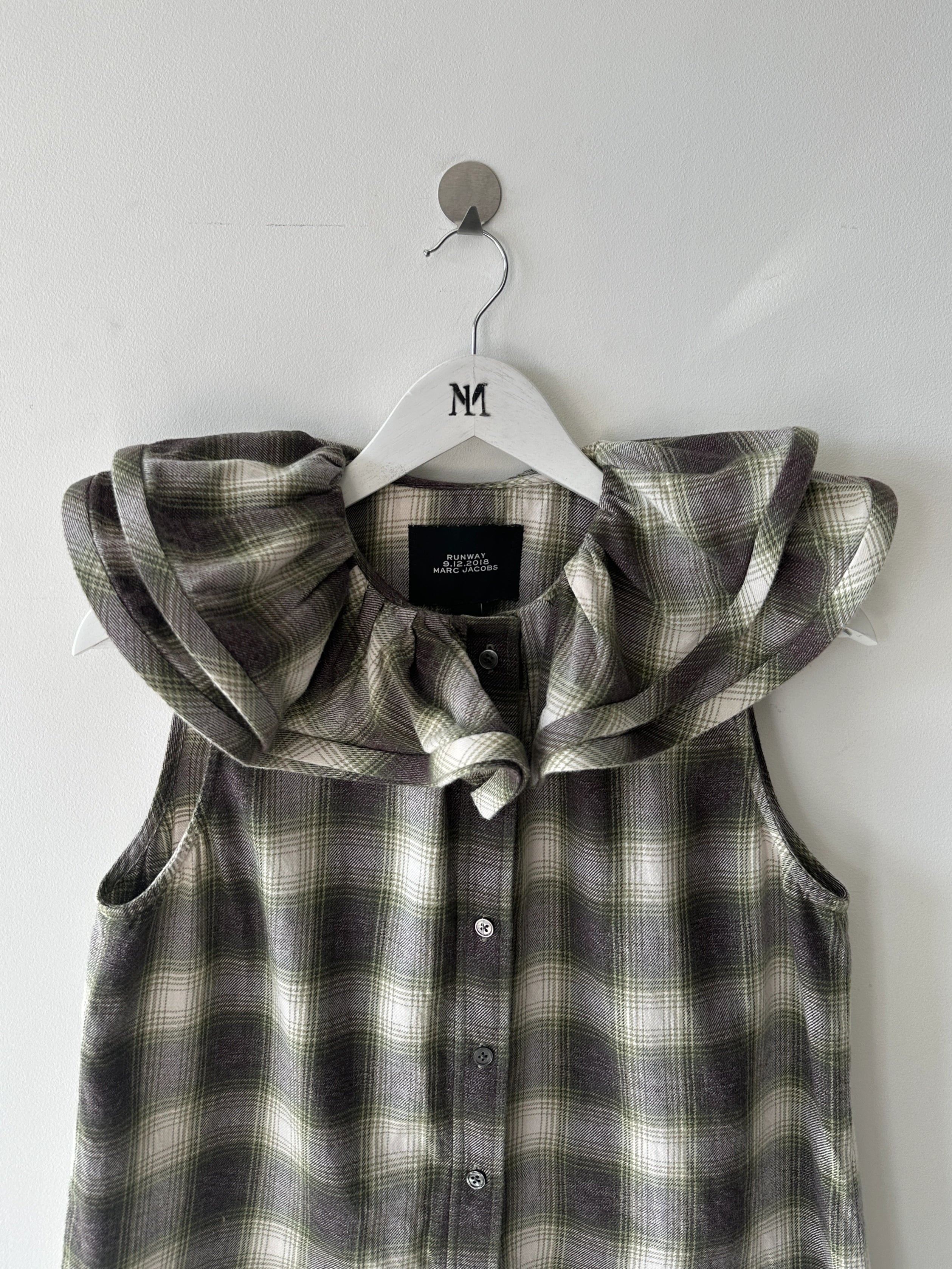 MARC JACOBS - S/S 2019 EXAGGERATED RUFFLED COLLAR TOP