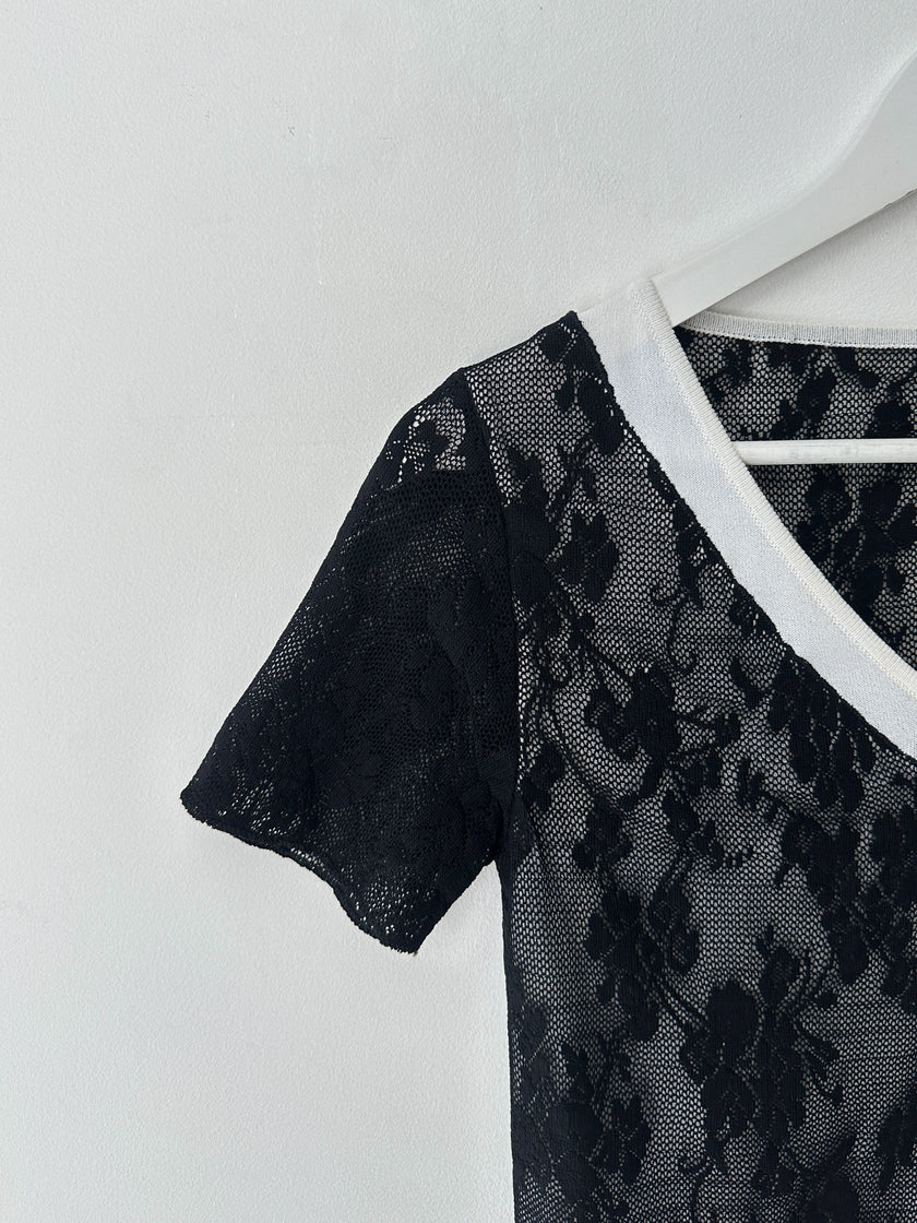 ITALIAN LABEL - 1990s LAYERED FRONT LACE T-SHIRT