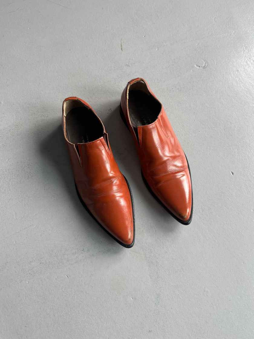 COMME DES GARÇONS - 1990s LEATHER POINTED SLIP ON SHOES