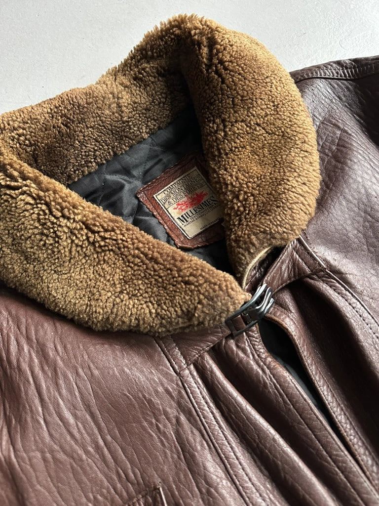 MARITHÉ + FRANÇOIS GIRBAUD X COMPAGNIE DES MONTAGNES & DES FORETS - 1980s FUR COLLAR LEATHER MIDI JACKET WITH METAL HOOKS FRONT CLOSURE