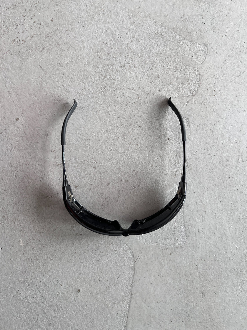 DIESEL - 2000s WRAPAROUND SUNGLASSES WITH METAL SCREW DETAIL