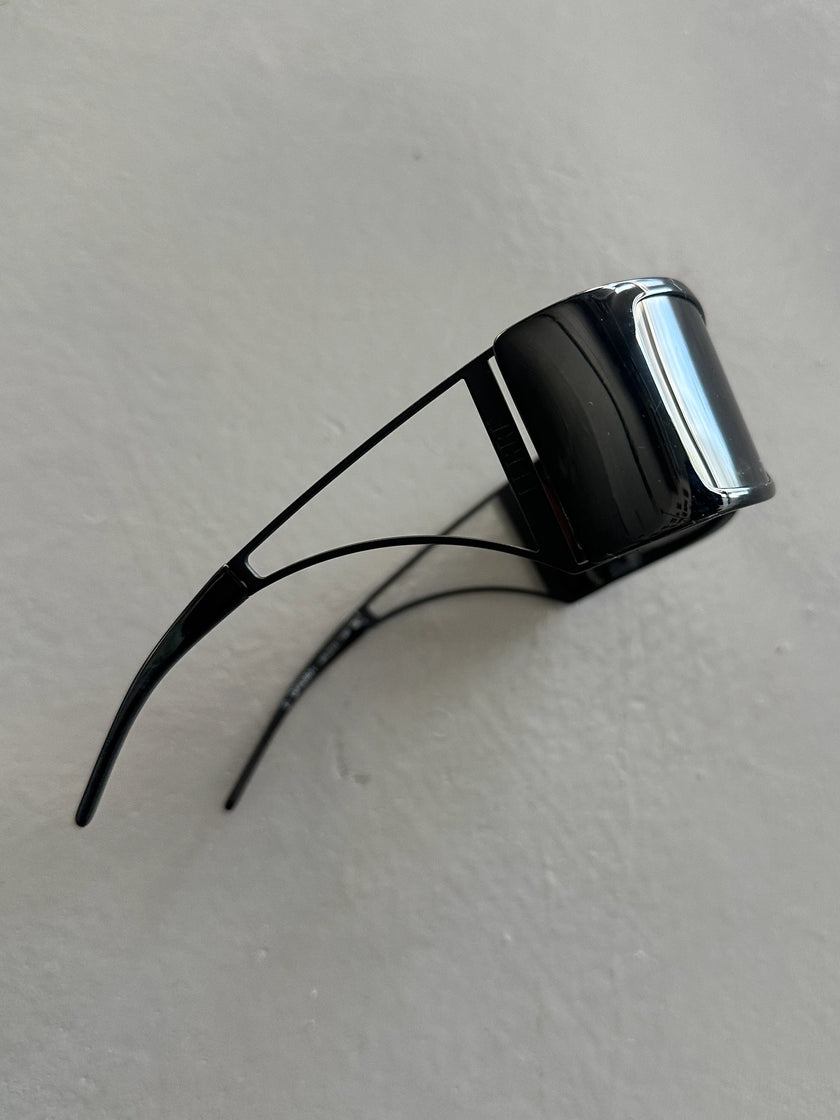 GIANFRANCO FERRÉ - 1990s WRAPAROUND SUNGLASSES WITH CUT OUT ARMS