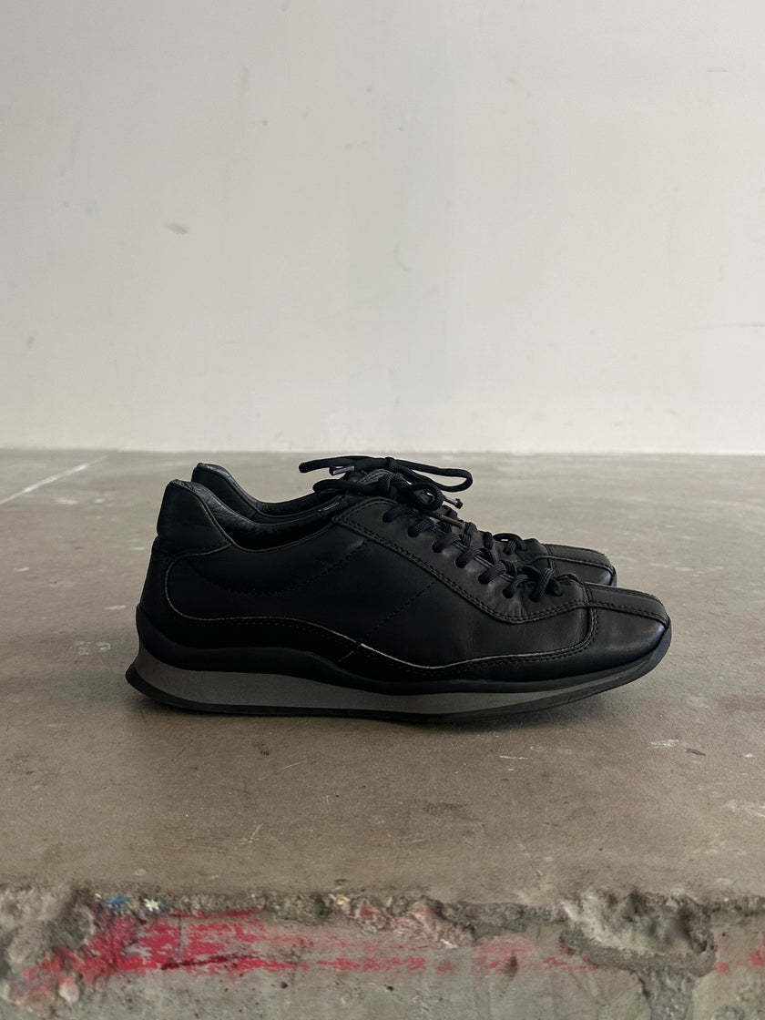 PRADA LINEA ROSSA - 2000s SQUARE TOE LEATHER SNEAKERS