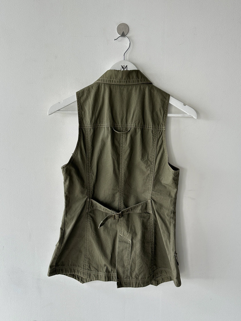 BURBERRY BLUE LABEL - early 2000s BUTTONED VEST GILET