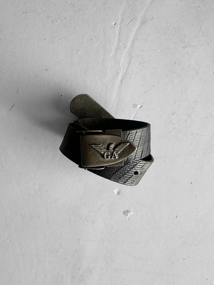 GIORGIO ARMANI  - 1980s EMBOSSED LEATHER BELT WITH BRASS BUCKLE