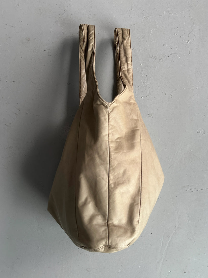 ISSEY MIYAKE PLANTATION - 1990s LEATHER SLOUCHY SHOULDER BAG