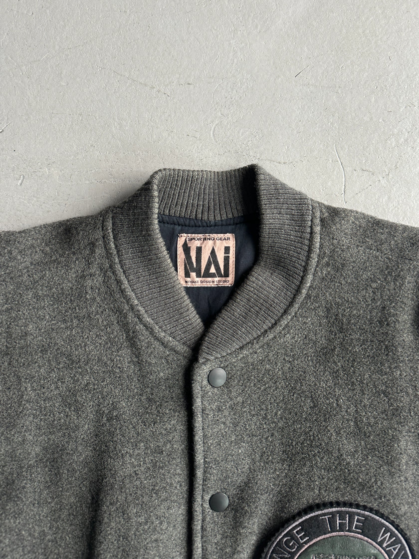 ISSEY MIYAKE HAI - 1980s BOMBER JACKET WITH CONTRASTING LEATHER SLEEVE