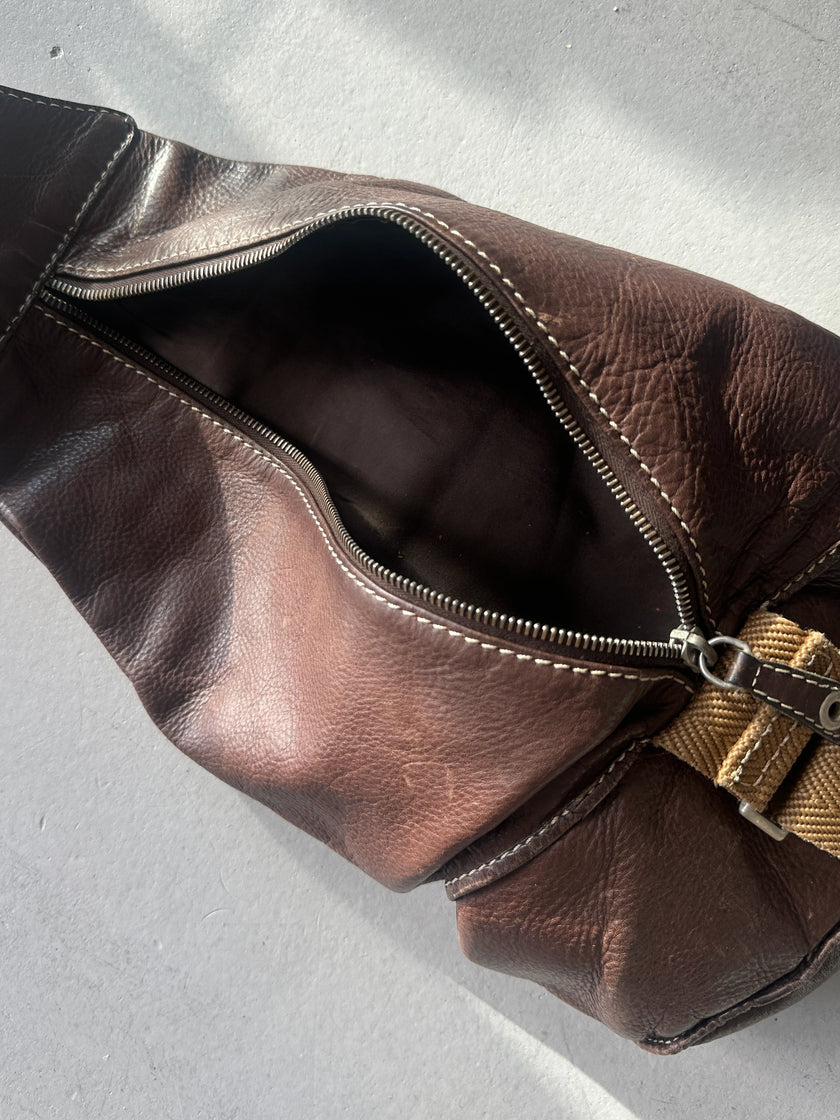 GIANFRANCO FERRÉ - 1990s LEATHER SLING BAG
