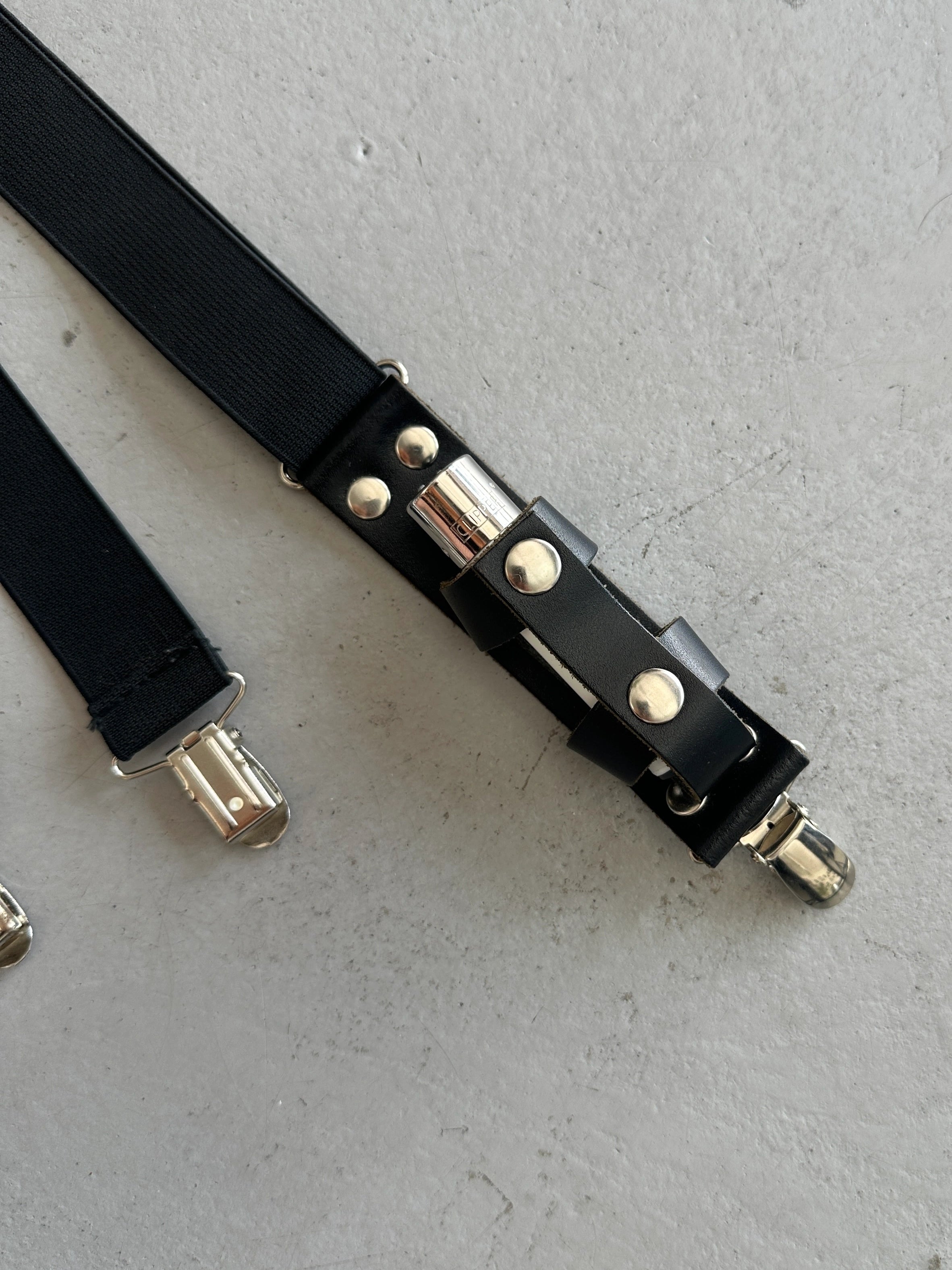 1990s Y BACK SUSPENDERS WITH LEATHER POUCHES