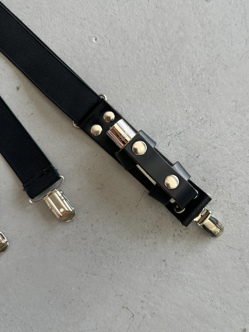 1990s Y BACK SUSPENDERS WITH LEATHER POUCHES