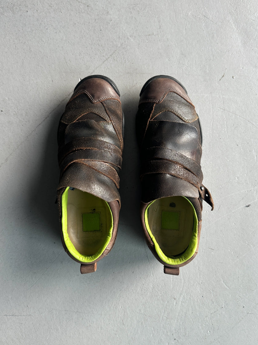 MARITHÉ + FRANÇOIS GIRBAUD - early 2000s ROUND TOE BONDAGE LEATHER SNEAKERS