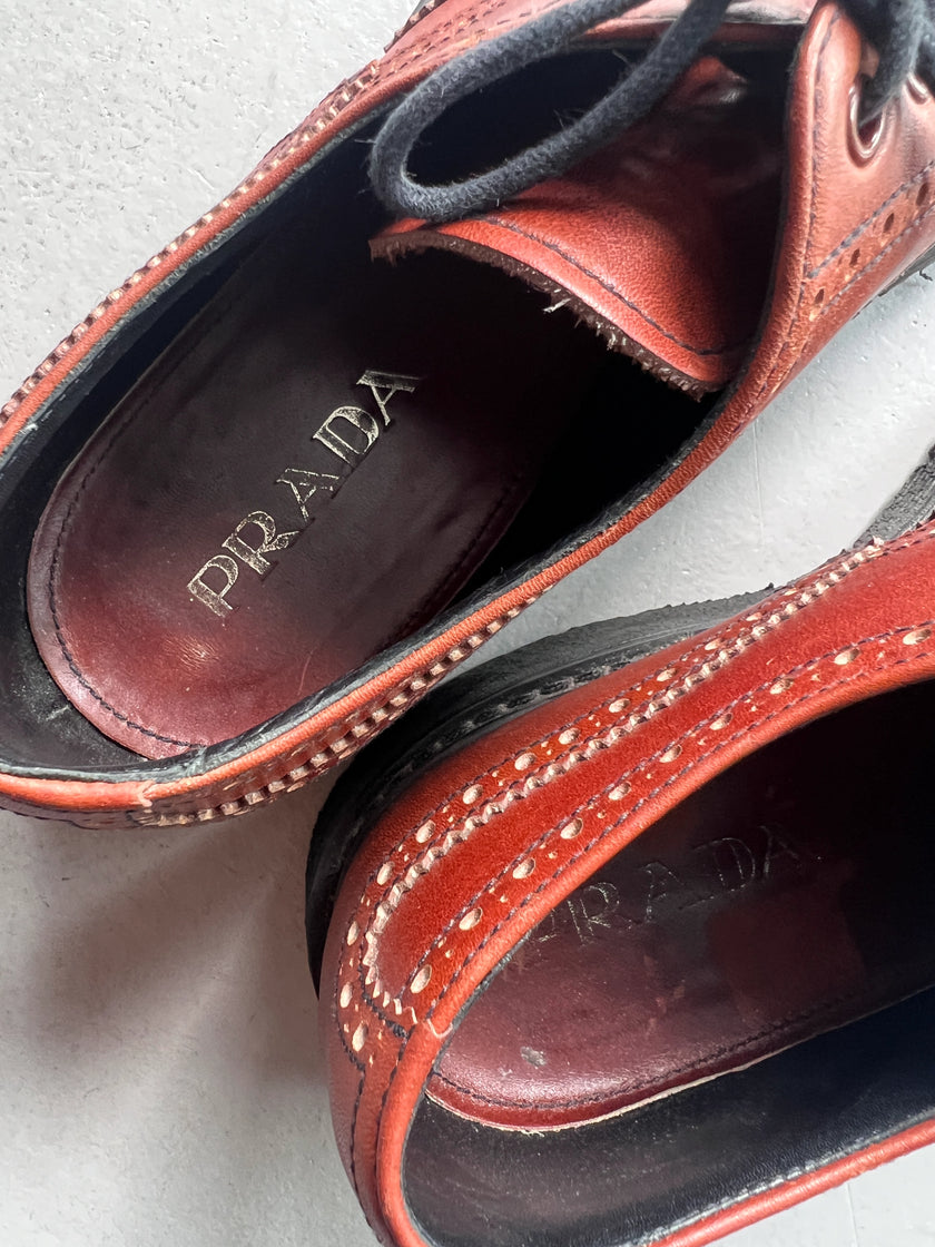 PRADA - 2000s LEATHER BROGUE SHOES