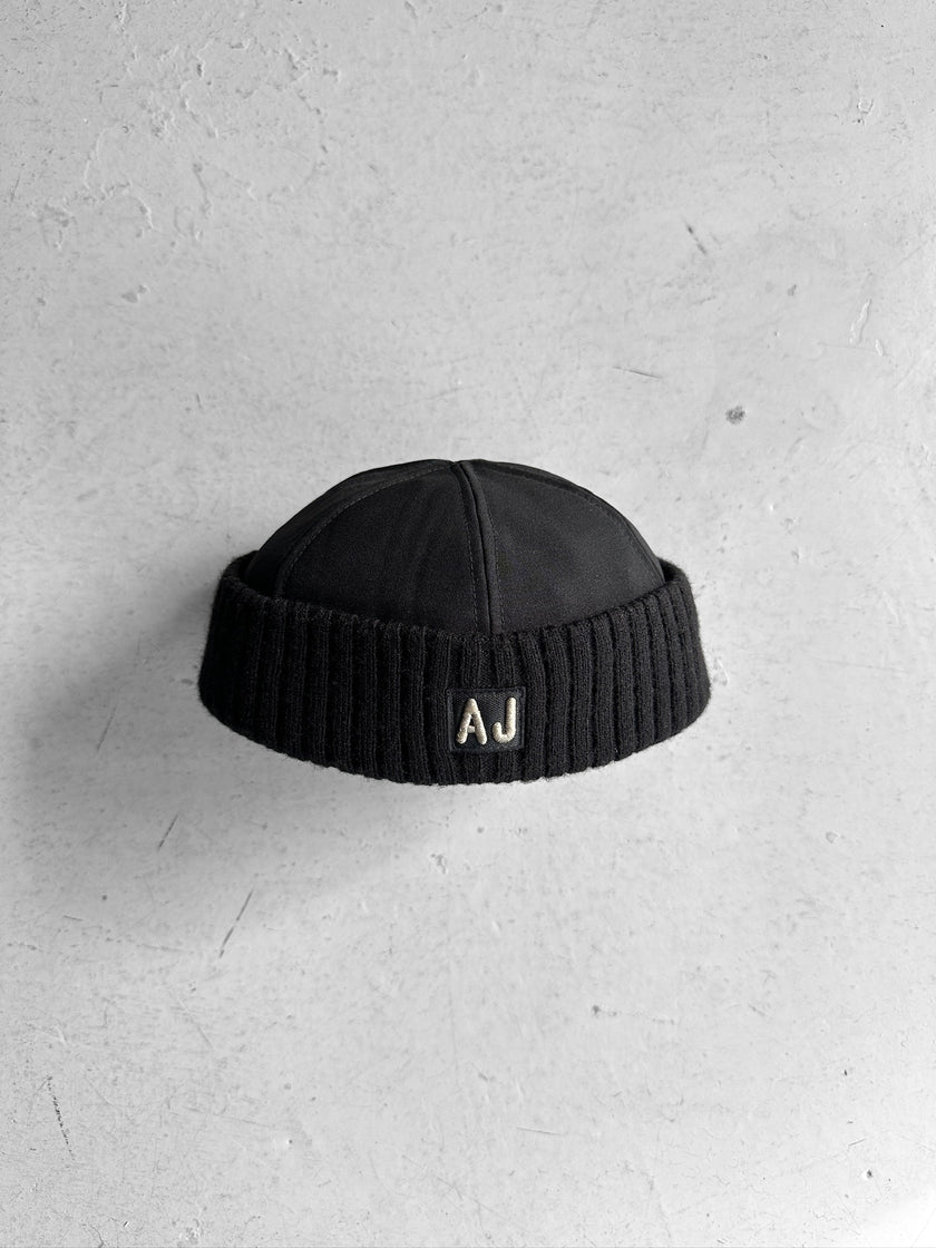 ARMANI JEANS - 1990s BEANIE HAT