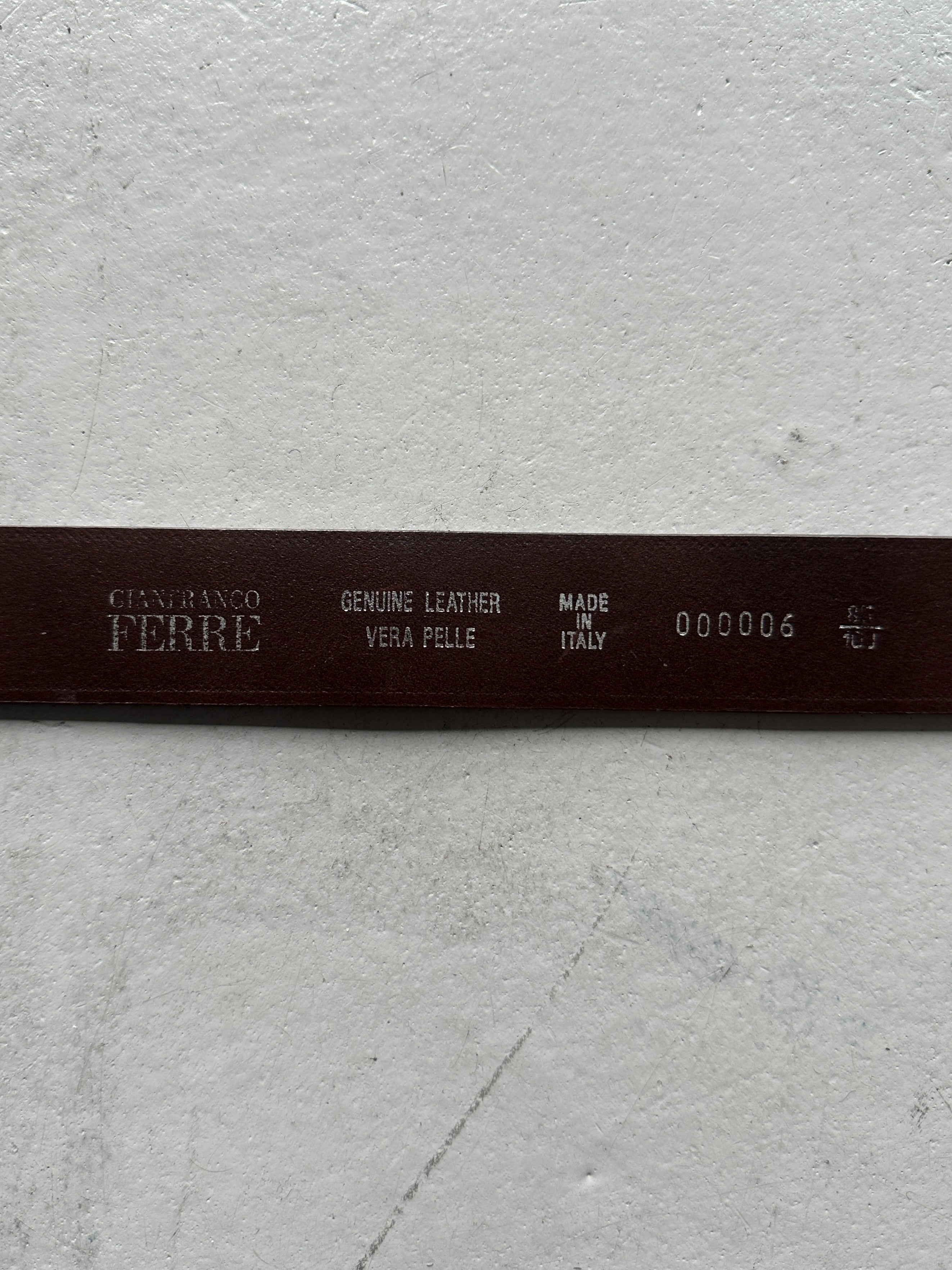 GIANFRANCO FERRÉ - 1990s LEATHER BELT WITH GEOMETRIC METAL CONNECTORS