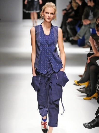 MARITHÉ + FRANÇOIS GIRBAUD - S/S 2009 PINSTRIPED CROPPED CARGO TROUSERS