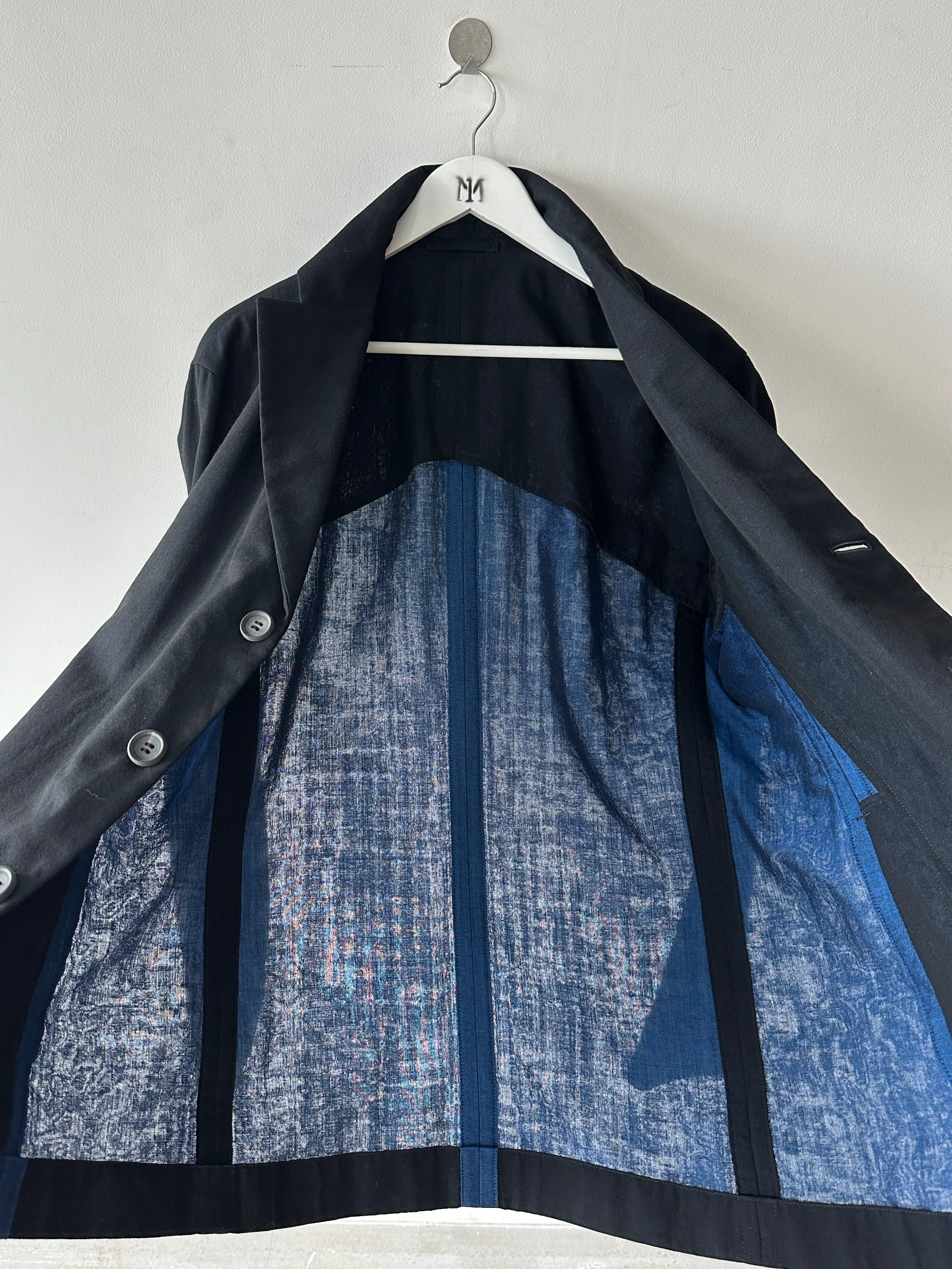 ISSEY MIYAKE - S/S 2014 BLAZER WITH CONTRASTING PANEL AT SIDE AND BACK