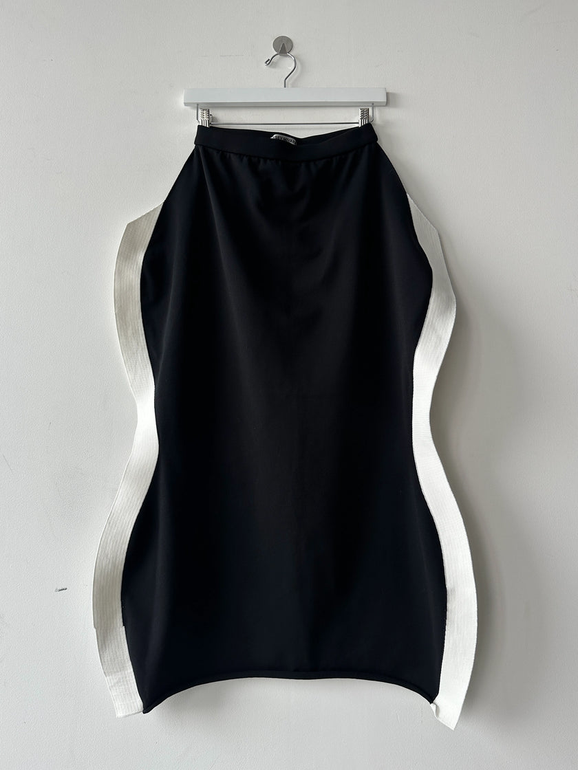 ISSEY MIYAKE -  F/W 2023 SCULPTURAL SKIRT WITH CURVED SIDE PANELS