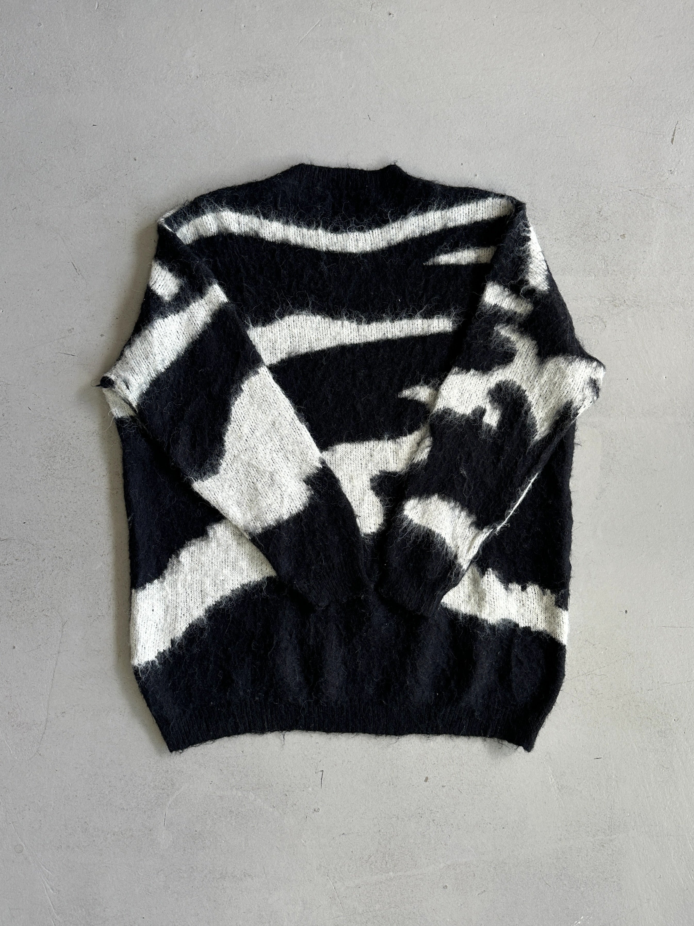 ISSEY MIYAKE - 1980s CREW NECK FUZZY WOOL OVERSIZED JUMPER