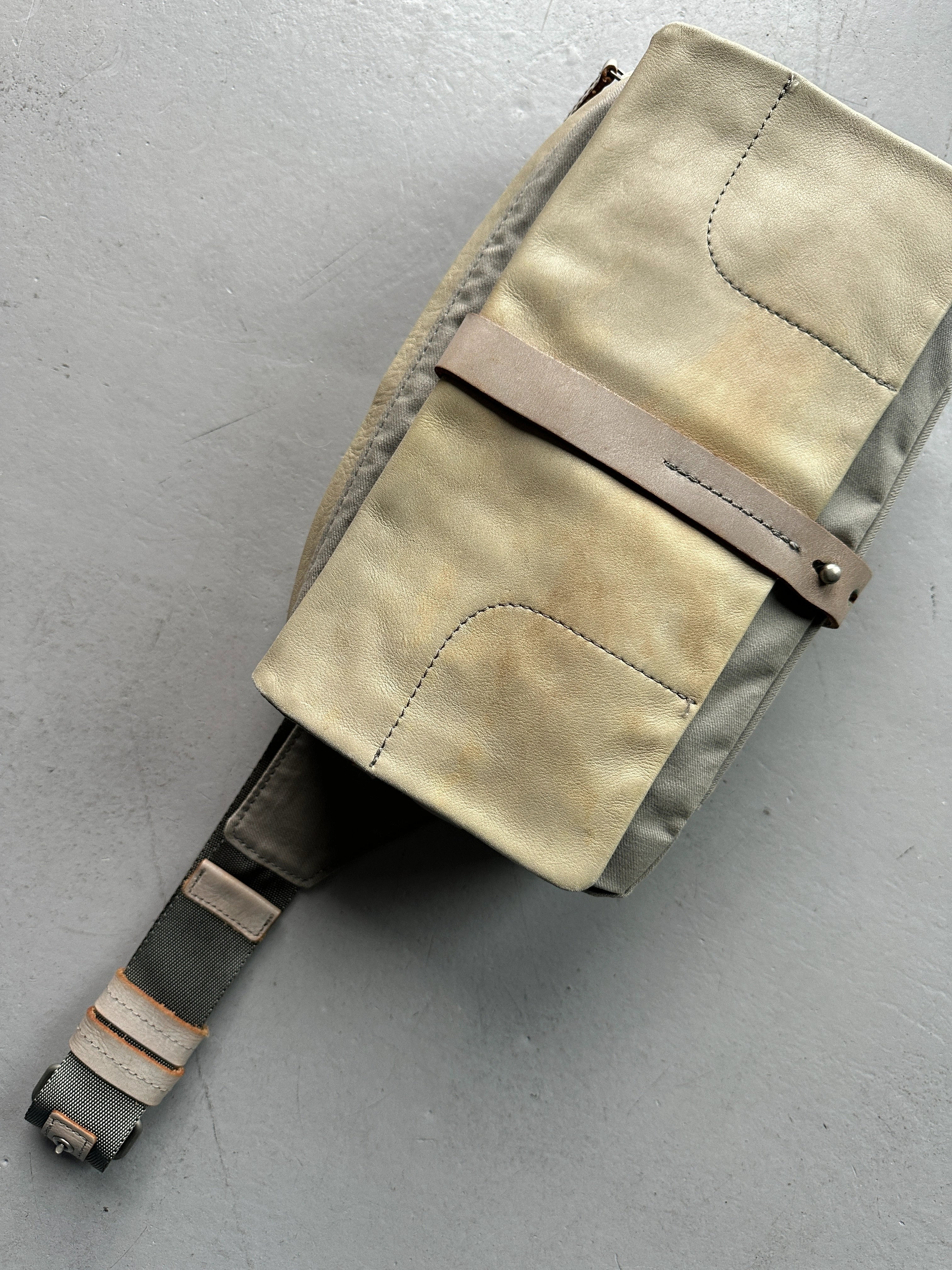 YOHJI YAMAMOTO Y'SACCS - 1990s RECTANGULAR BUM BAG WITH DISTRESSED LEATHER FRONT PANEL