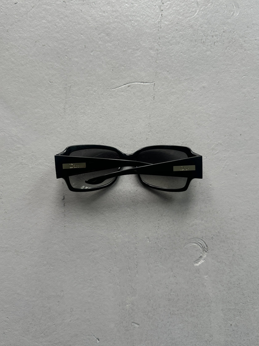 CHRISTIAN DIOR - 2000s OVERSIZED SUNGLASSES