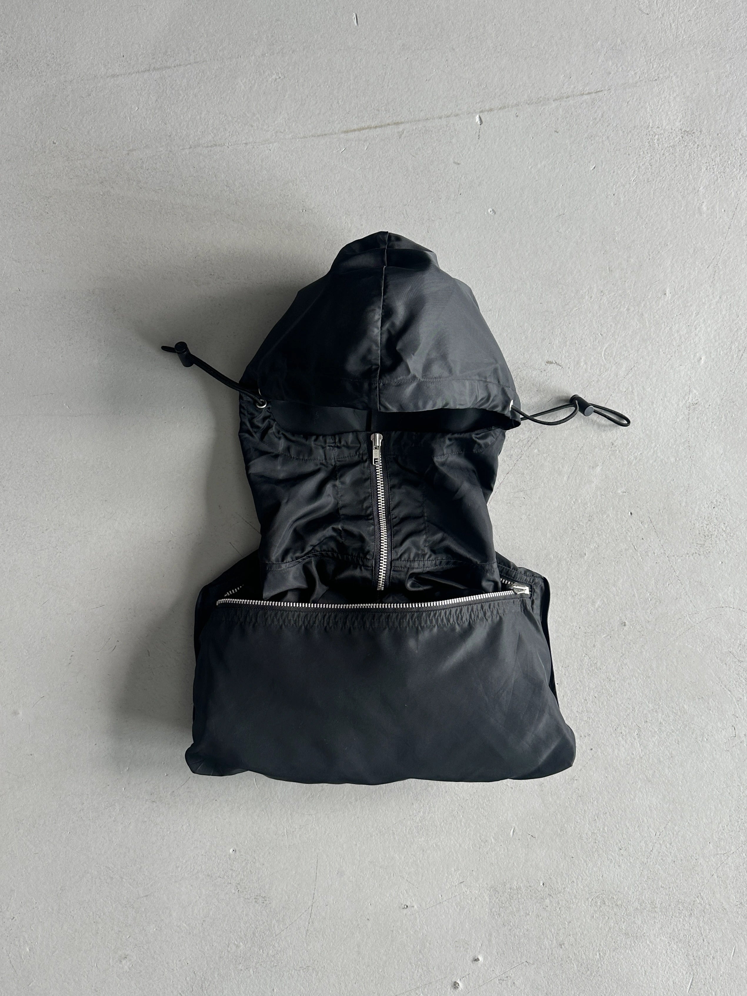 YOHJI YAMAMOTO D'URBAN A.A.R. - 1990s FOLDABLE WINDBREAKER JACKET WITH NINJA HOOD
