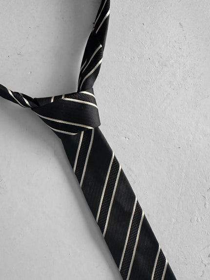 DOLCE & GABBANA  - 1990s SILK PATTERNED SKINNY TIE