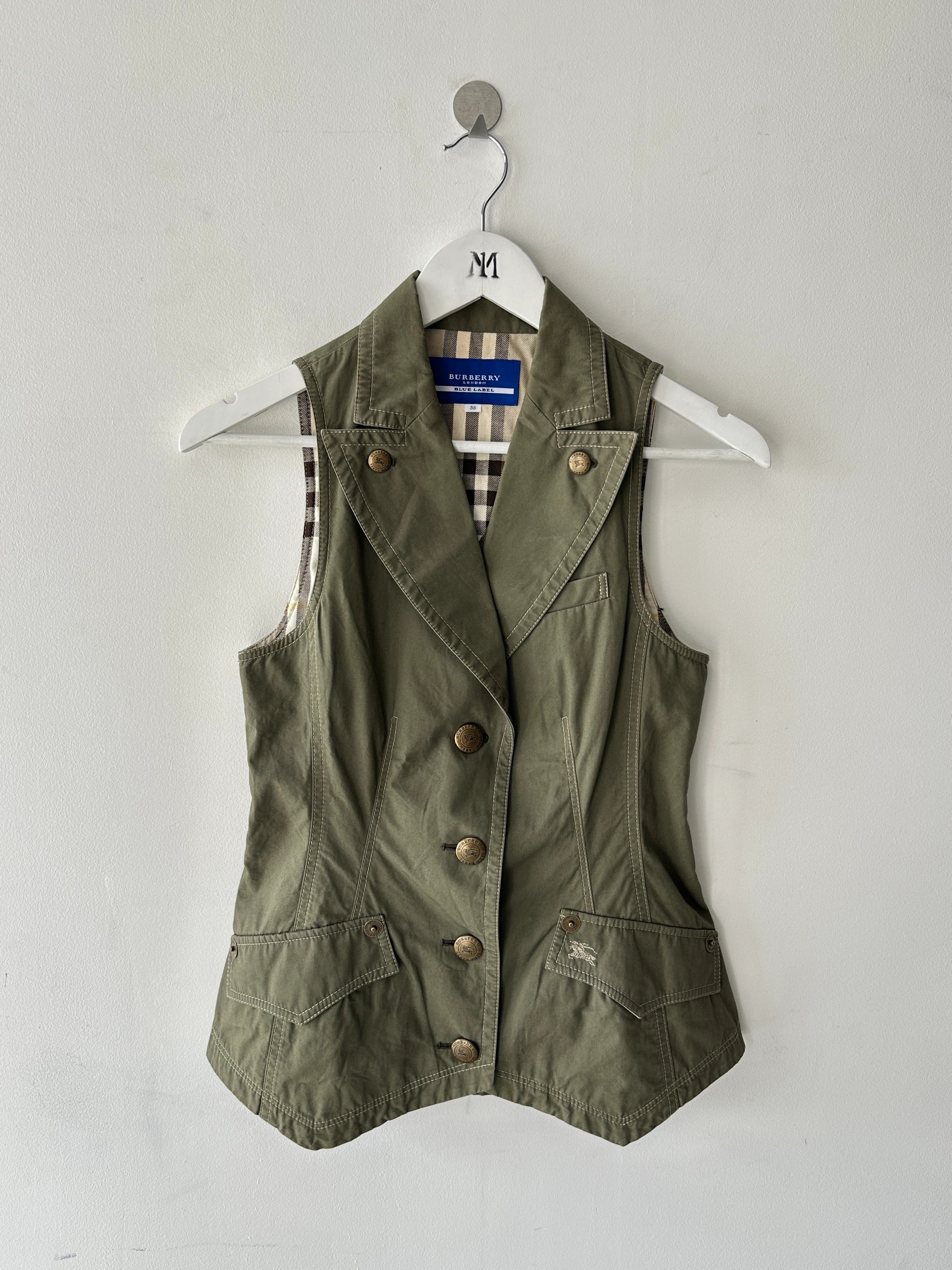 BURBERRY BLUE LABEL - early 2000s BUTTONED VEST GILET