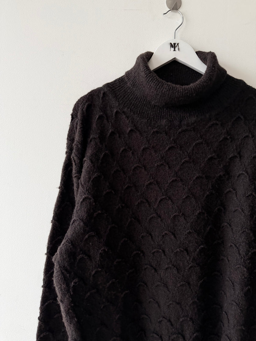 ISSEY MIYAKE - early 1980s 3D CUT OUT KNIT TURTLENECK JUMPER